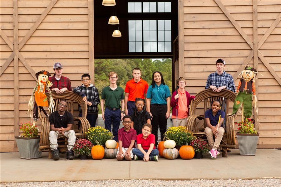 Students at Joe Tom Armbrester Agricultural Center Students at Joe Tom Armbrester Agricultural Center